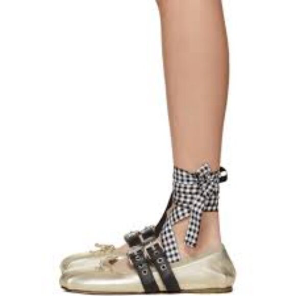 RARE Miu Miu ballet flat. Worn just a handful of times, still in box. - Picture 2 of 11
